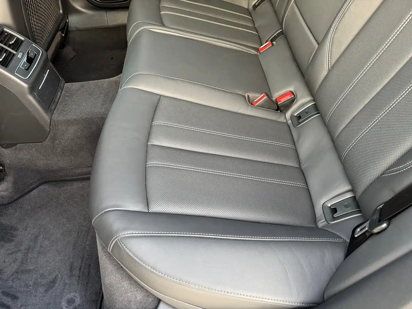 Audi A4L 2020 40 TFSI Luxury Dynamic фото 10