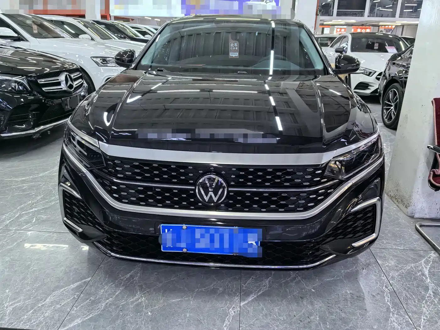 Volkswagen Passat 2023 330TSI Starlight Elite Edition фото 2