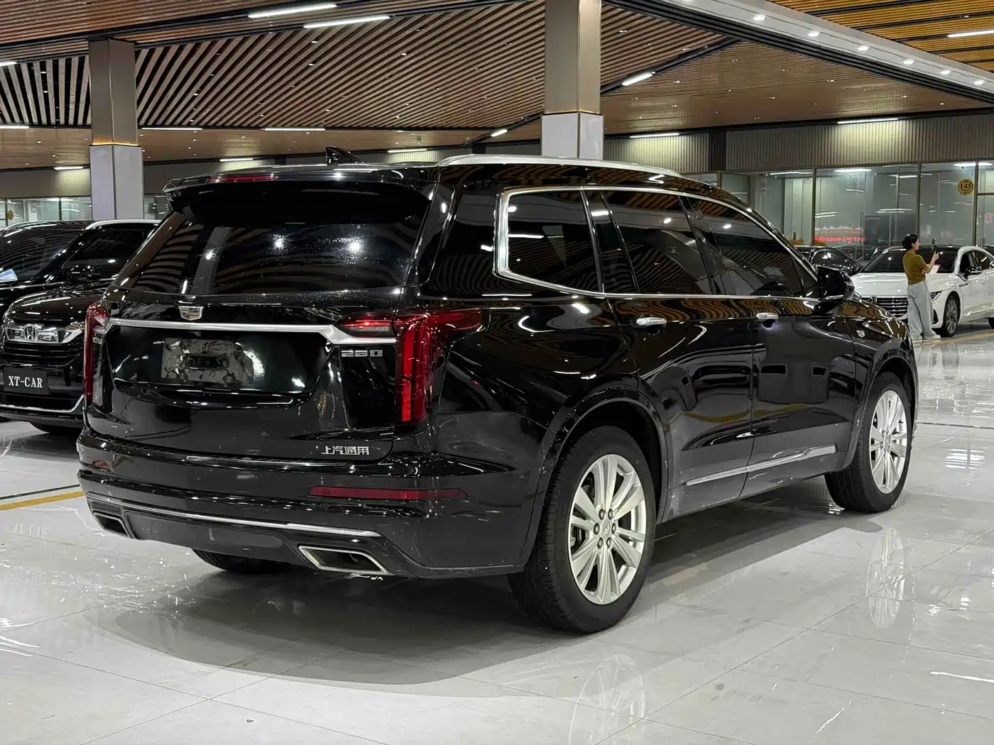 Cadillac XT6 2020 28T 6-Seater Luxury Model фото 4