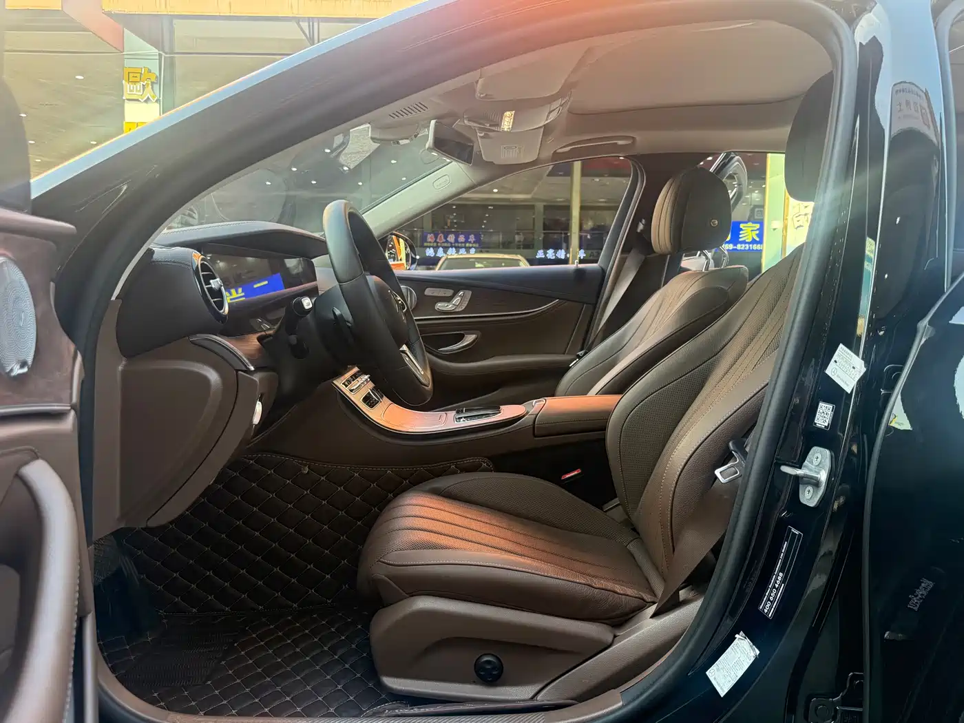 Mercedes-Benz E-Class 2020 Facelift E 300 L Exclusive фото 19