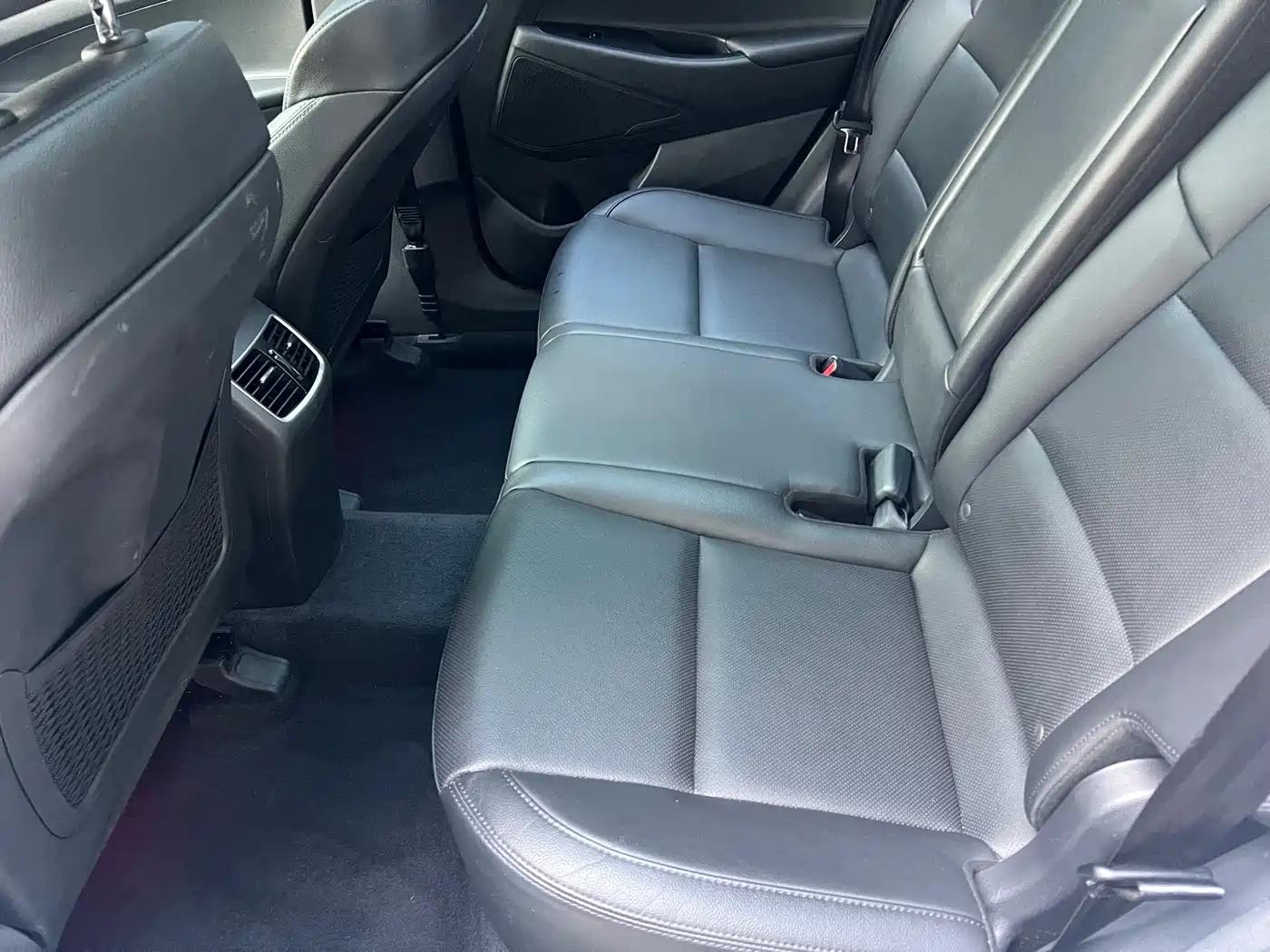 Hyundai Tucson 2015 1.6T Dual Clutch 2WD Smart фото 21