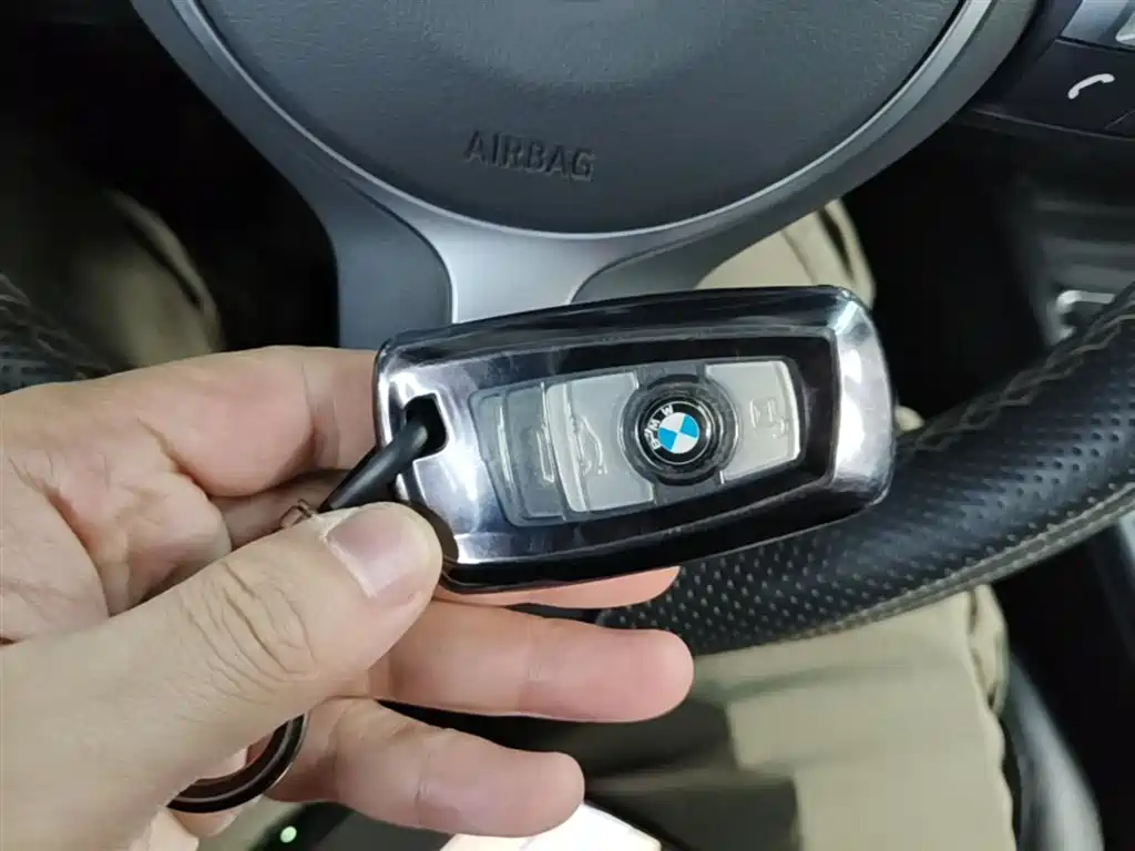 BMW 3 Series GT 2019 320i M Sport Package фото 9