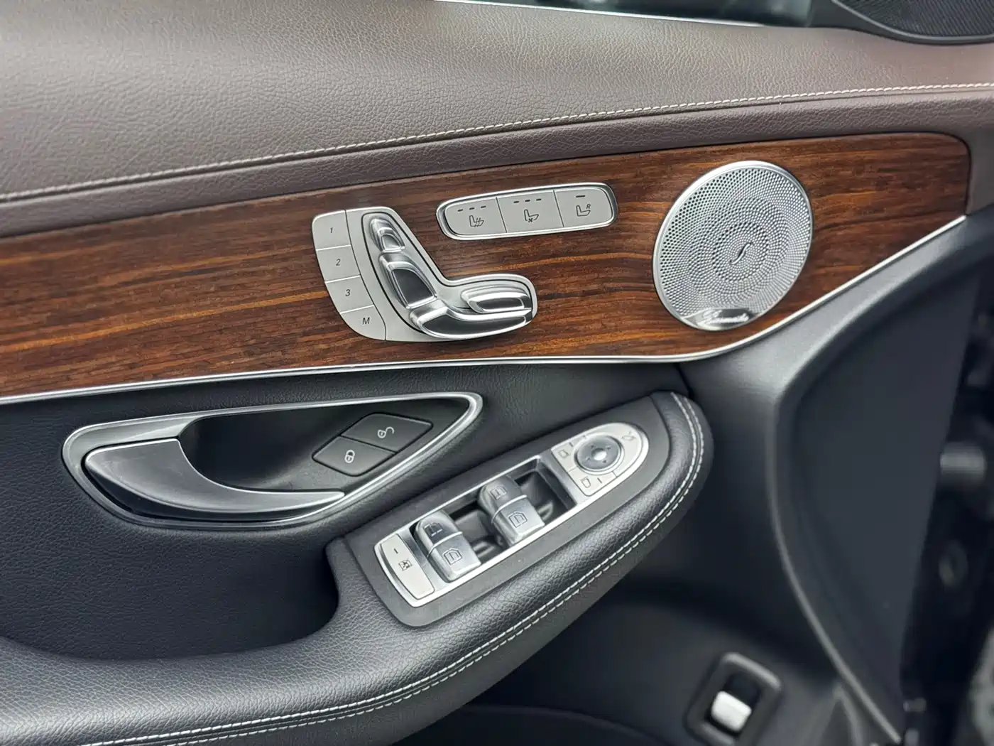 Mercedes-Benz GLC 2021 GLC 300 L 4MATIC Sporty фото 25