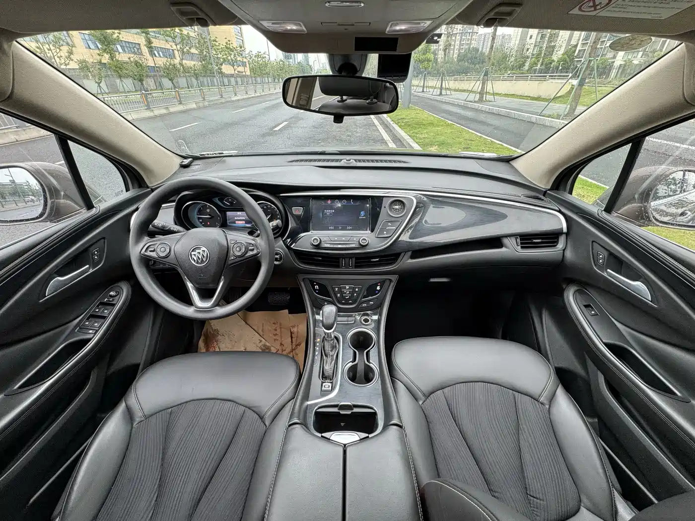 Buick Envision Plus 2016 20T 2WD Leading фото 10