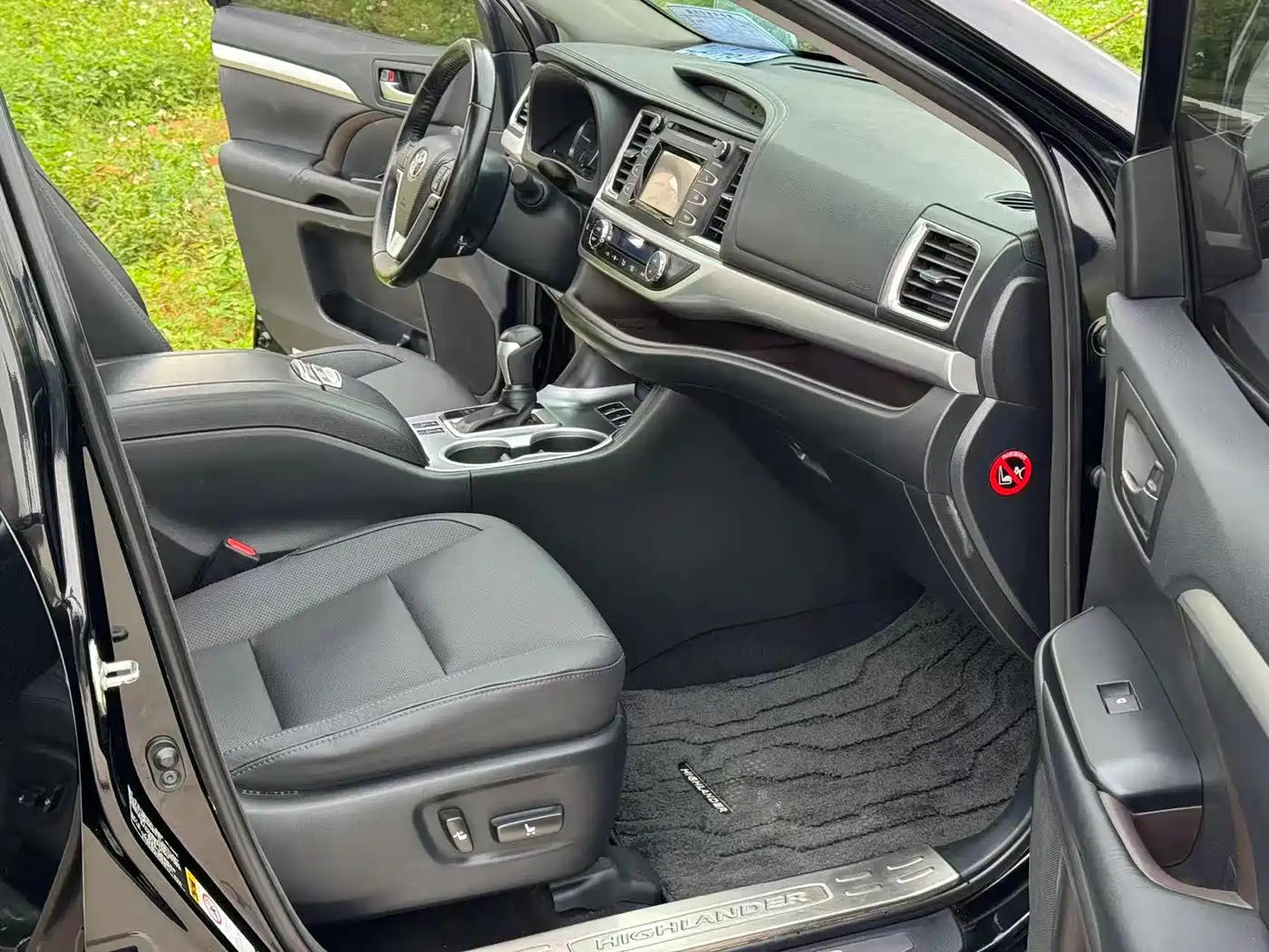 Toyota Highlander 2015 2.0T AWD Luxury Edition 7-seater фото 6