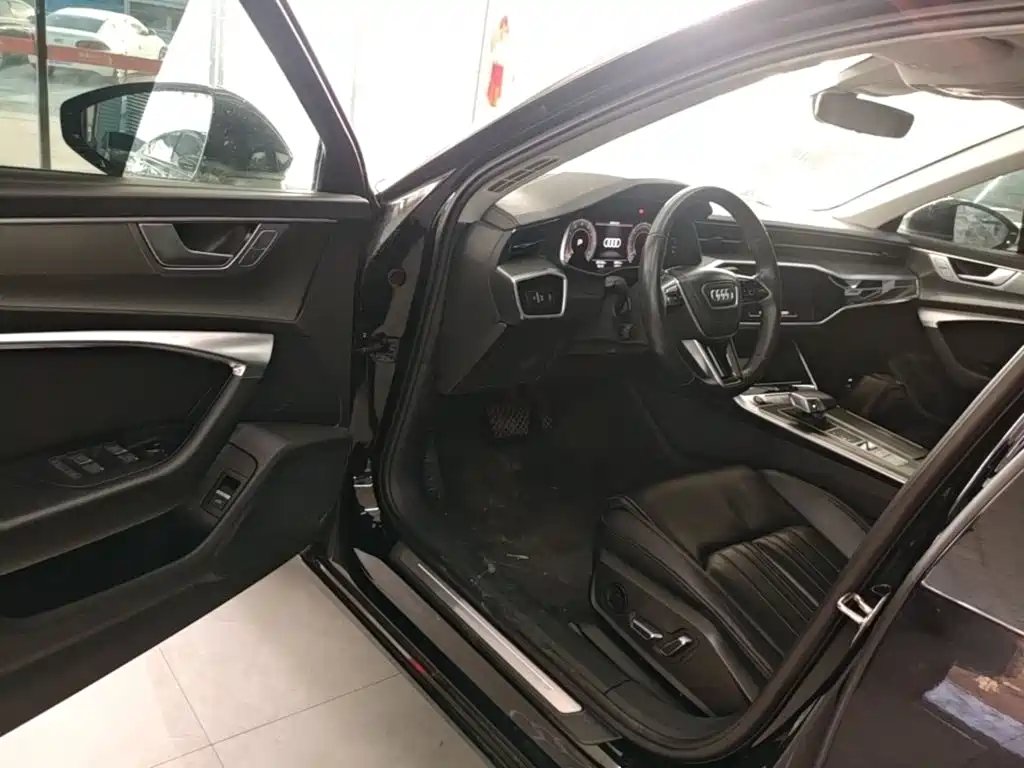 Photo 16 - Audi A6L