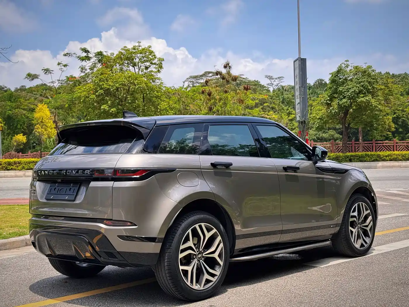 Фото 29 - Land Rover Range Rover Evoque