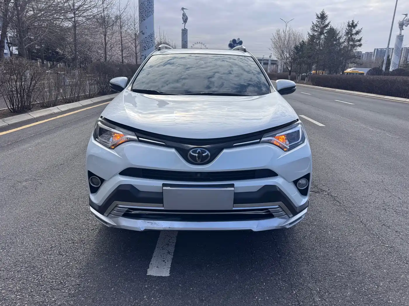 Toyota RAV4 Rongfang 2018 2.5L Automatic 4WD Elite i Edition фото 2