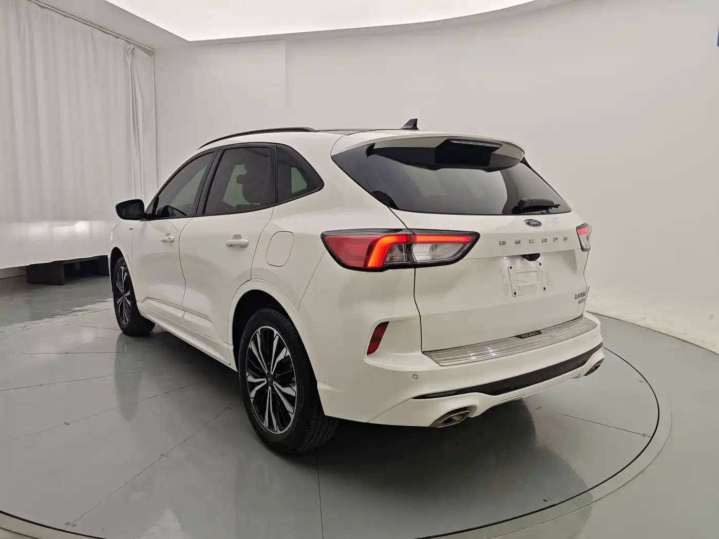 Ford Escape 2021 2020 EcoBoost 245 AWD ST-LINE