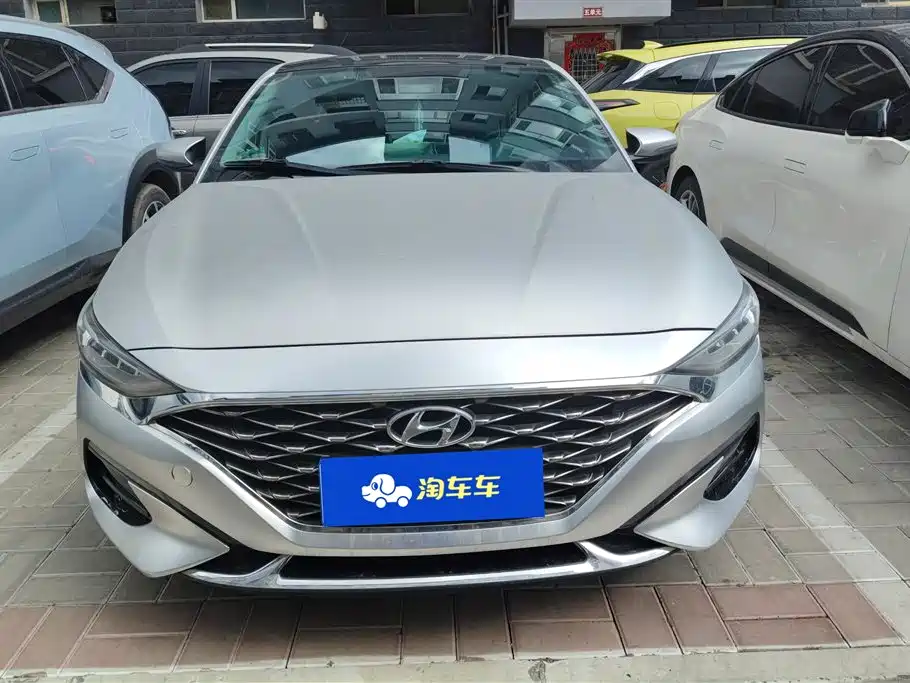 Hyundai Fista 2019 280TGDi Smart Speed Edition China VI фото 2