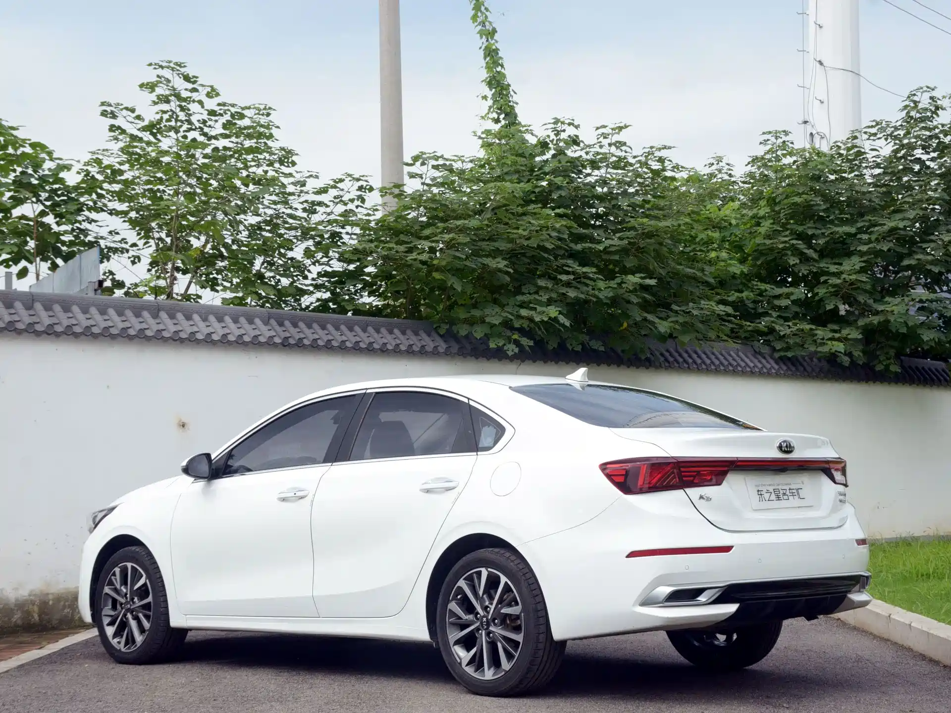 Photo 12 - Kia K3