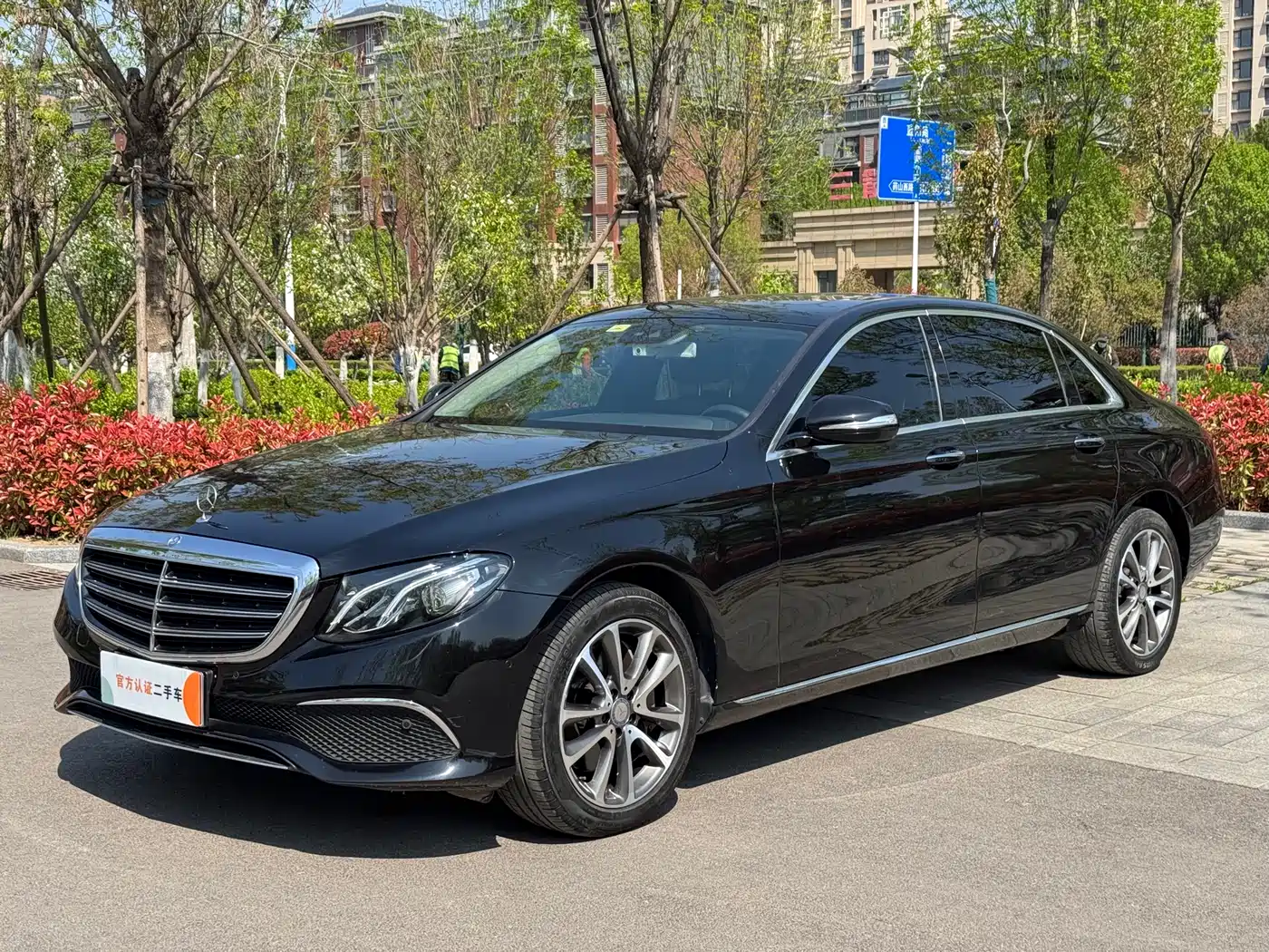 Mercedes-Benz E-Class 2016 E 300 L Fashion Type
