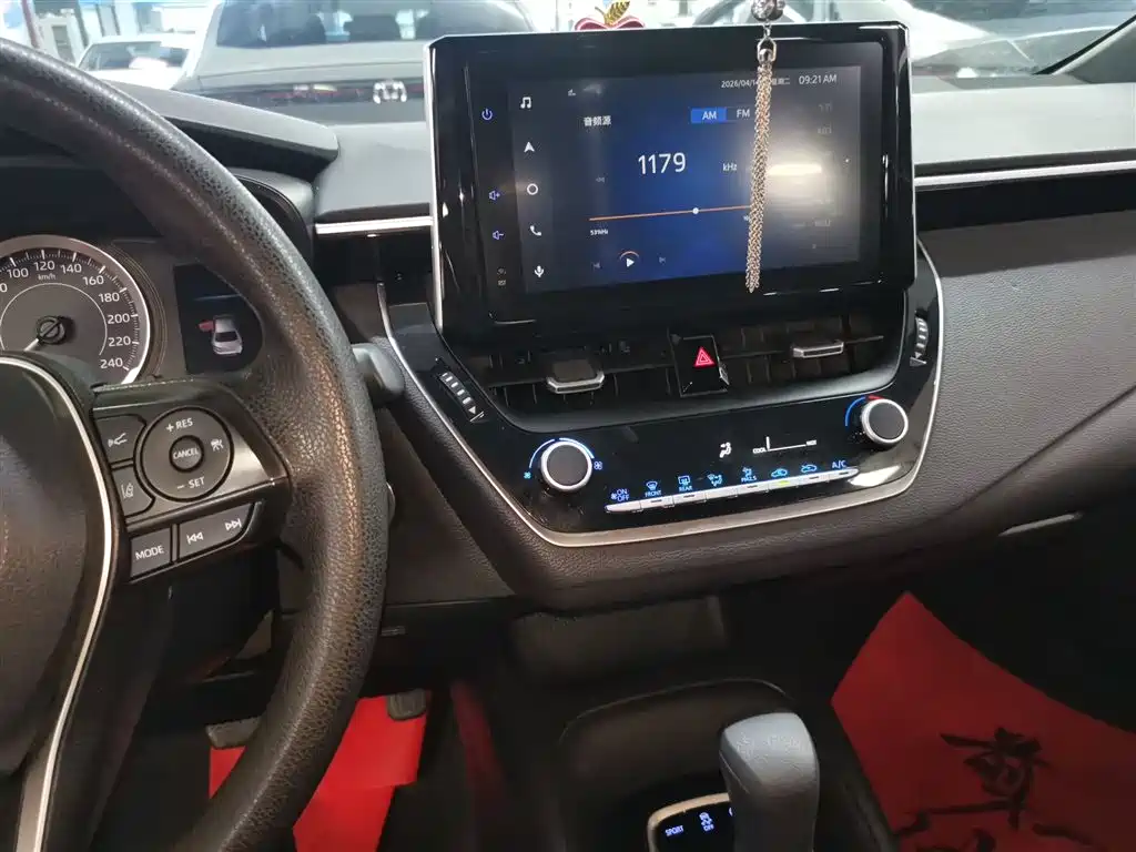 Toyota Levin 2022 185T CVT Luxury Edition фото 13