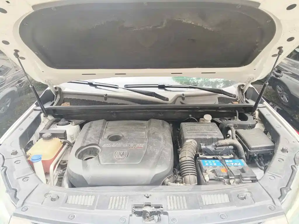 Фото 3 - Changan CS75