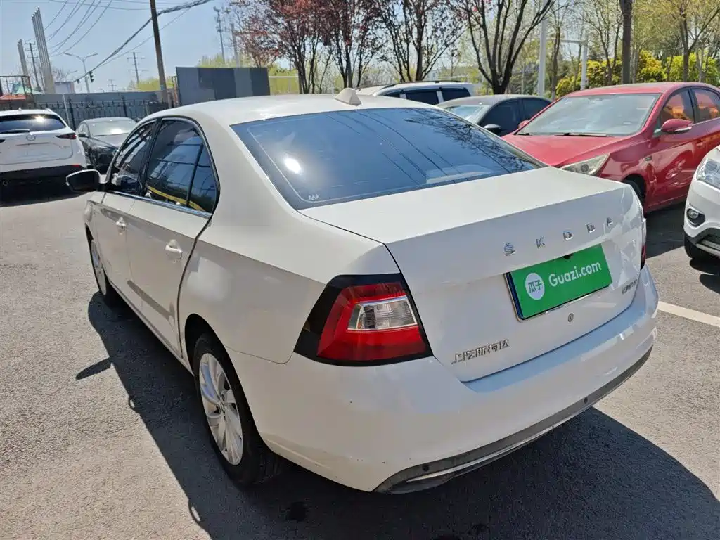 Škoda Rapid 2019 1.5L Automatic Comfort China V фото 5