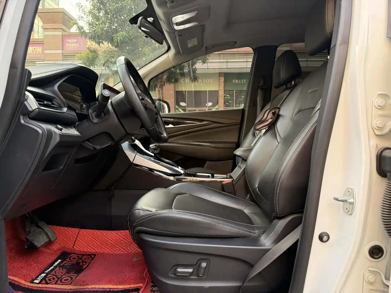 SAIC MAXUS CHASE G50