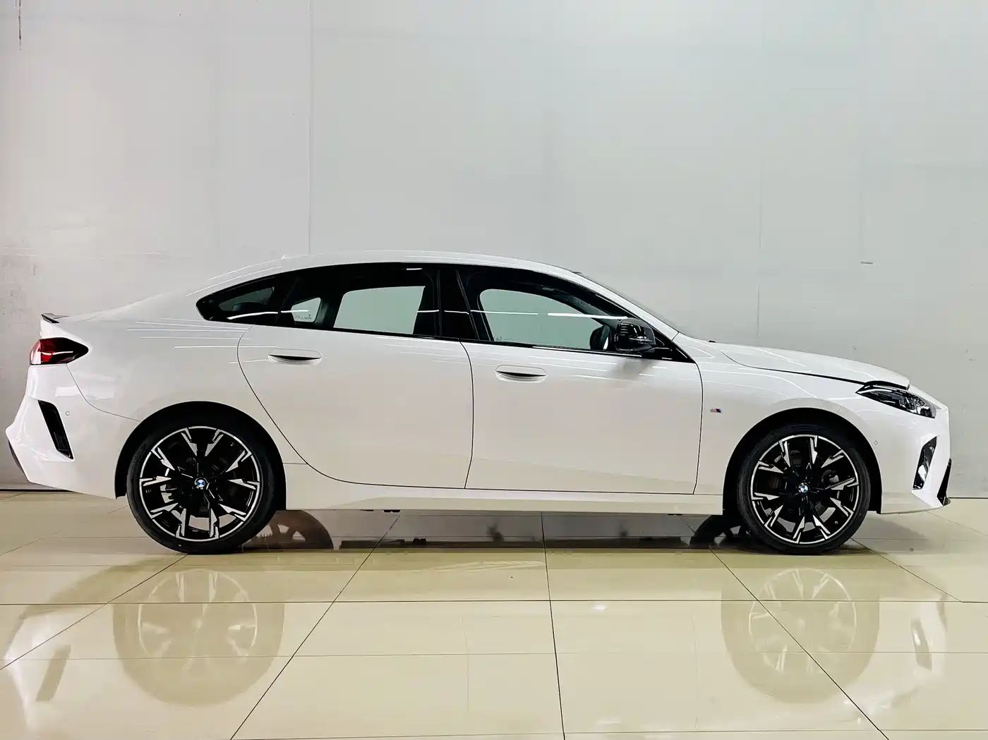 BMW 2 Series 2025 2025 225L M Sport Package