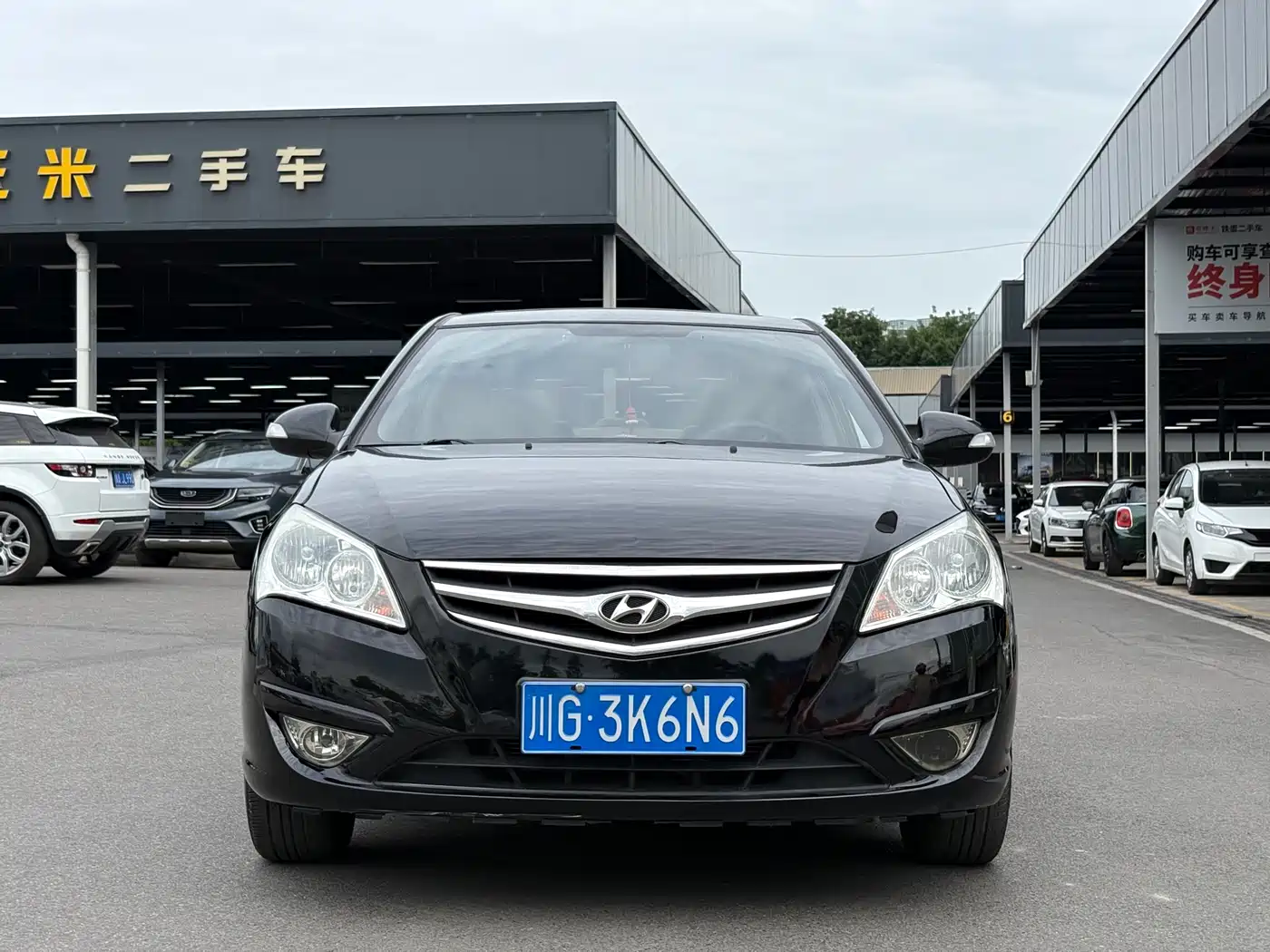Hyundai Elantra 2010 1.6L AT GLS фото 2