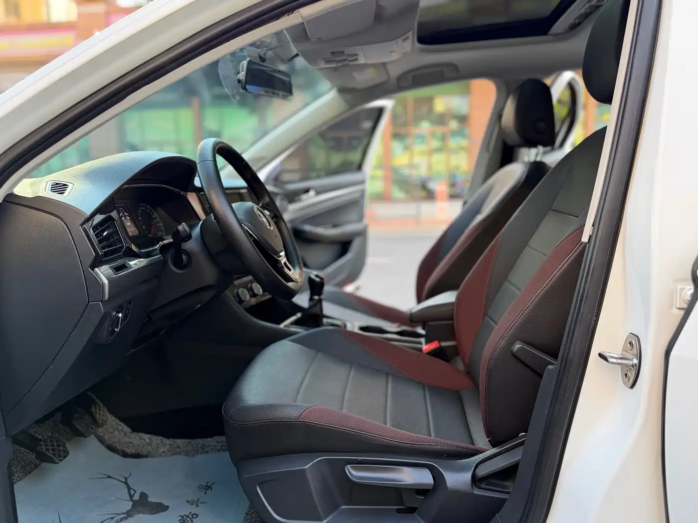Volkswagen Bora 2020 1.5L Manual Comfort фото 4