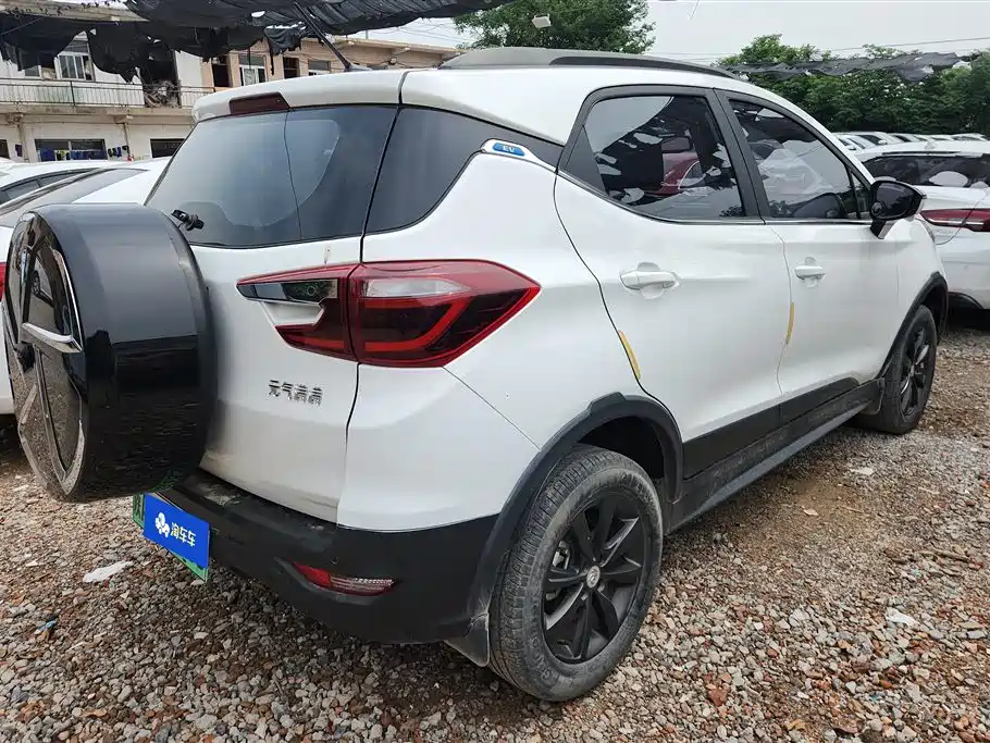 BYD Yuan New Energy 2018 EV360 Smart Connected Cool Type фото 3