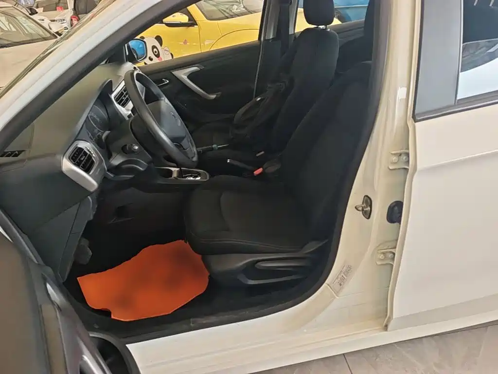 Peugeot 301 2014 2014 1.6L Automatic Luxury Edition