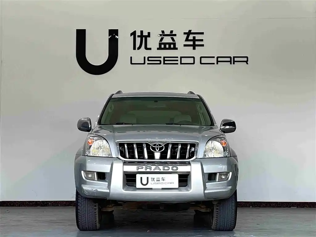 Toyota Prado (Import) 2004 VX 4.0 фото 3