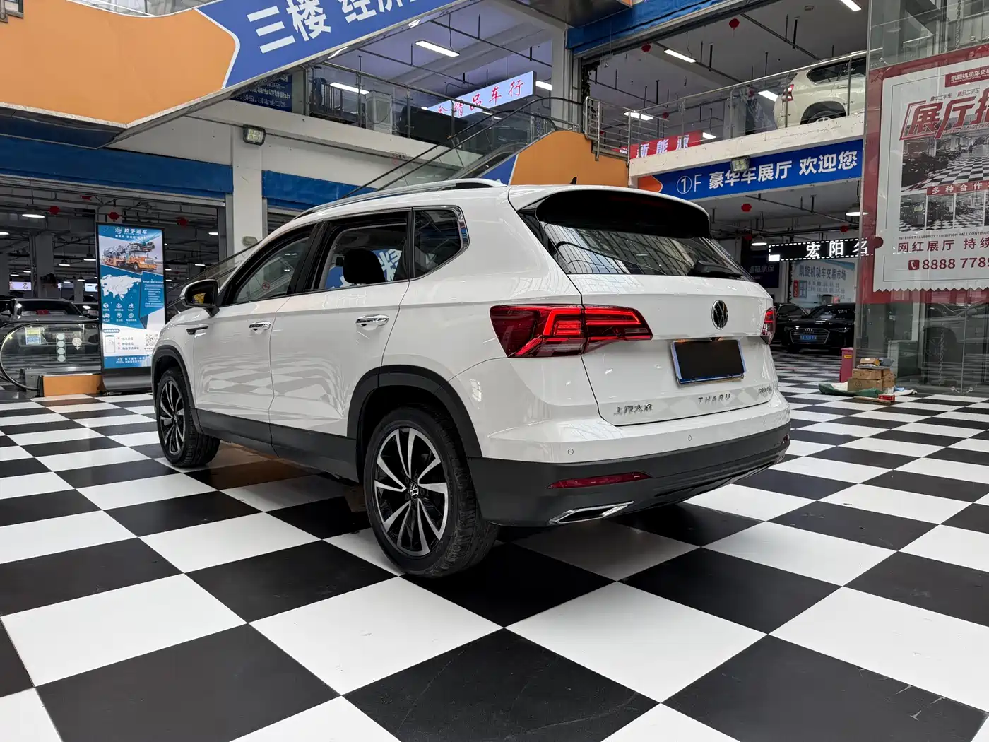 Volkswagen Tharu 2021 280TSI 2WD Luxury Plus фото 14