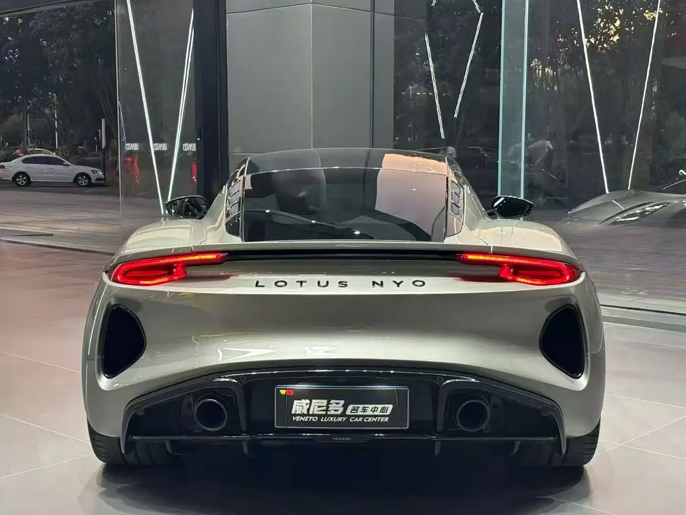Lotus EMIRA 2025 2021 2.0T DCT First Edition
