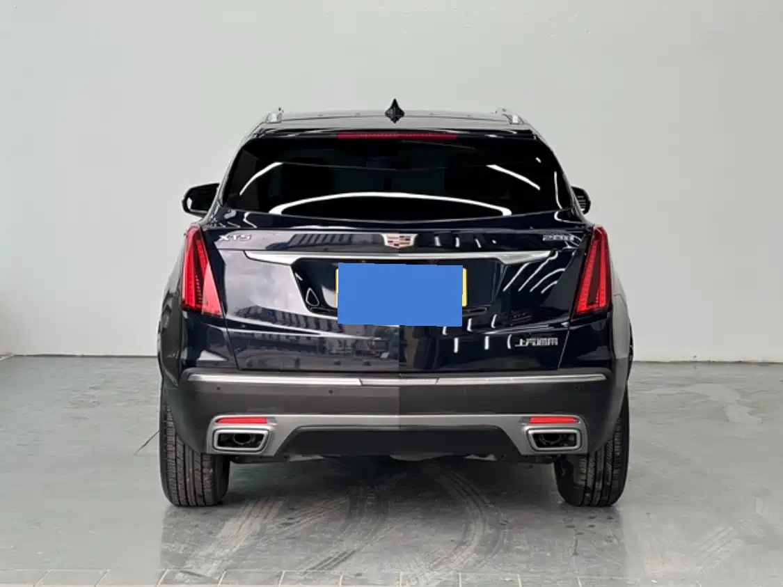 CADILLAC XT5