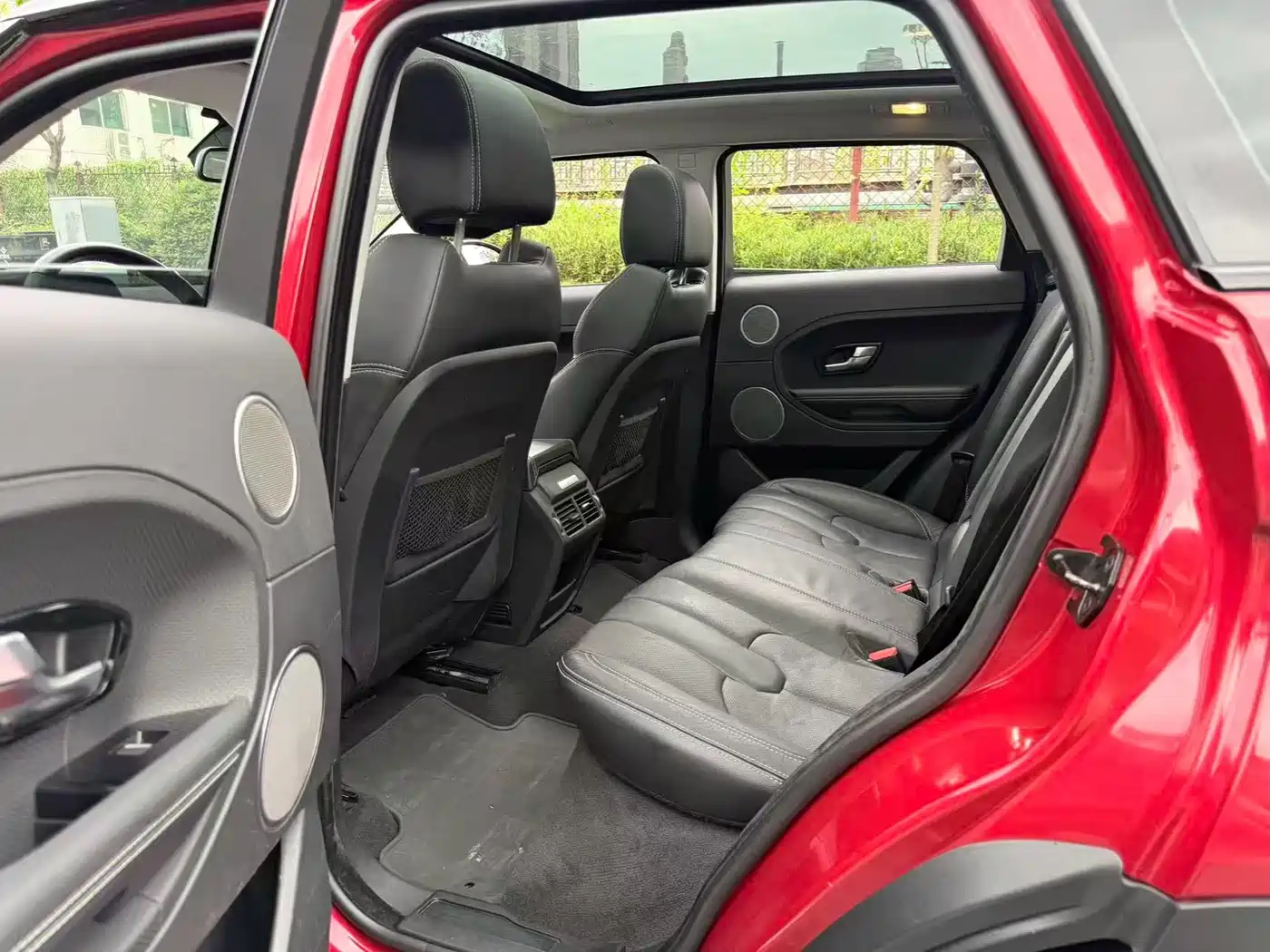 Фото 6 - Land Rover Range Rover Evoque (Import)