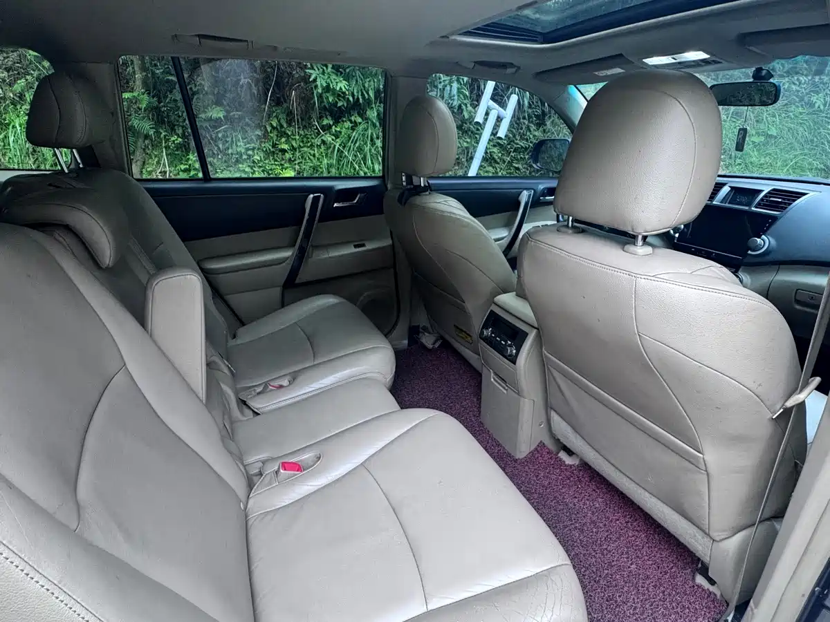 Toyota Highlander 2009 2009 2.7L 2WD 7-seater Luxury Edition