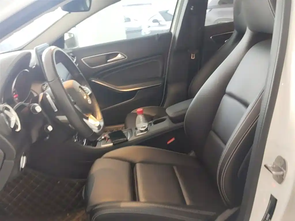 Mercedes-Benz GLA 2019 GLA 200 Fashion фото 11
