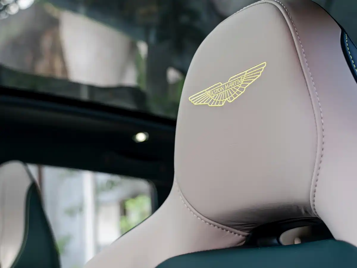 Aston Martin DBX 2023 2023 Model 4.0T V8 707