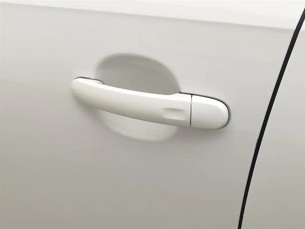 Volkswagen Sagitar 2017 1.6L Manual Comfort фото 18