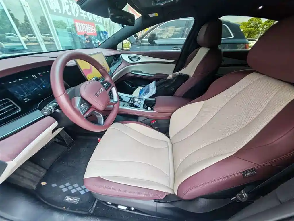 BYD Seal 07 DM-i 2025 2025 Smart Drive Edition DM-i 1.5L 125km Luxury