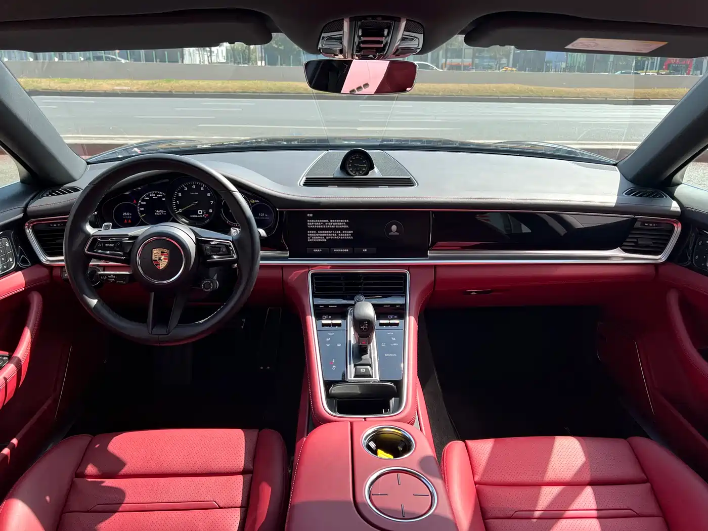Porsche Panamera New Energy 2024 Panamera 4 E-Hybrid Executive Long Wheelbase 2.9T фото 13