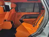 Photo 13 - Land Rover Range Rover