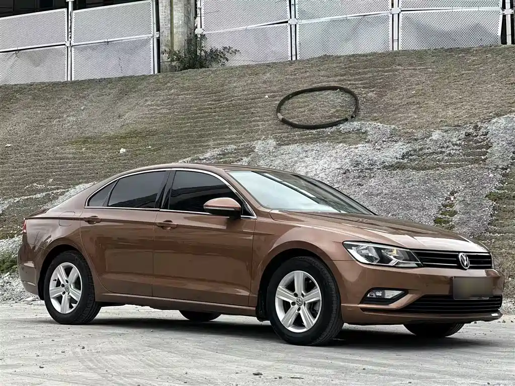 Volkswagen Lamando 2018 230TSI DSG Trend Edition фото 7
