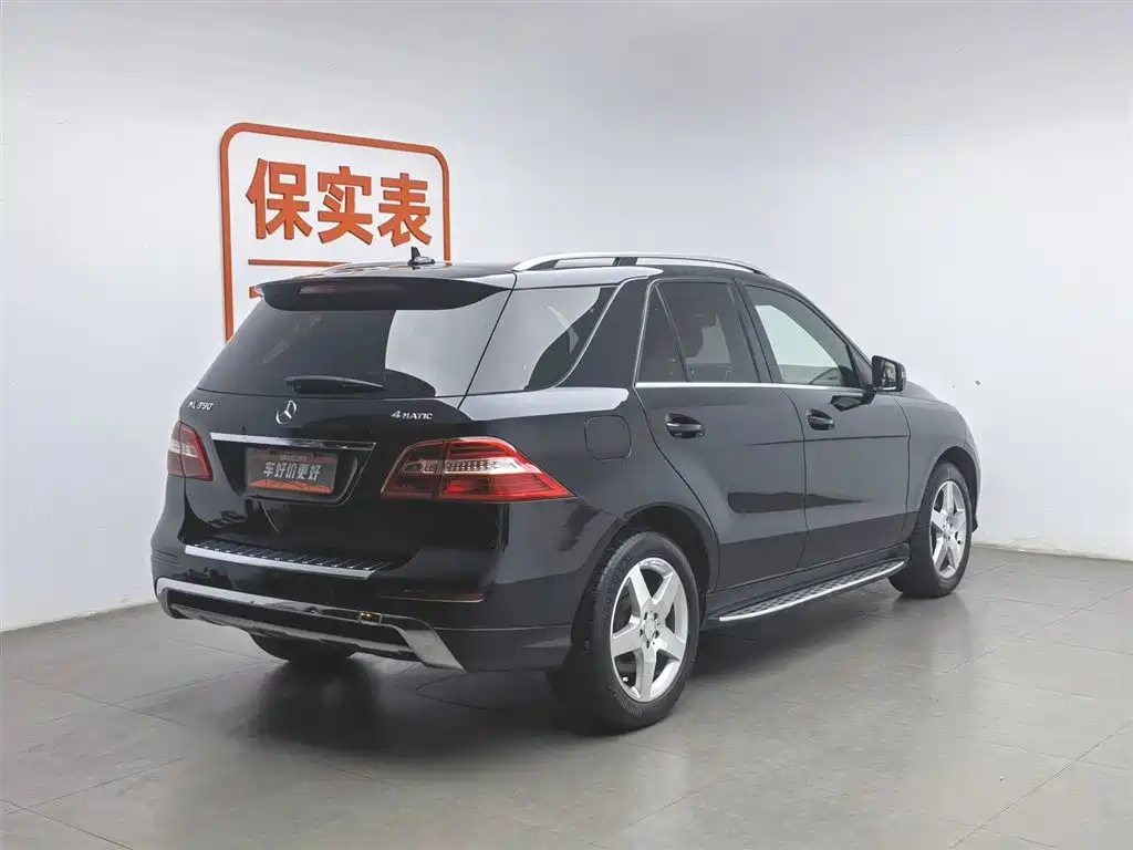 Mercedes-Benz M-Class 2012 Model ML 350 Luxury фото 2