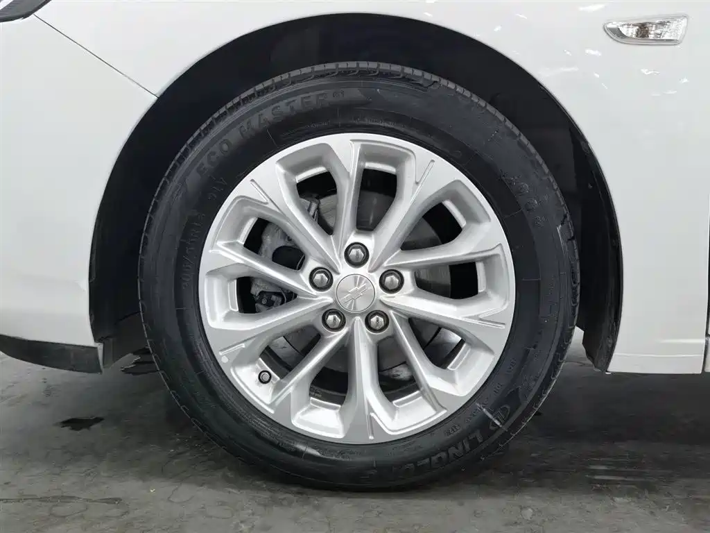 Chevrolet Monza 2024 1.5L Dual-Clutch Delight Edition фото 17