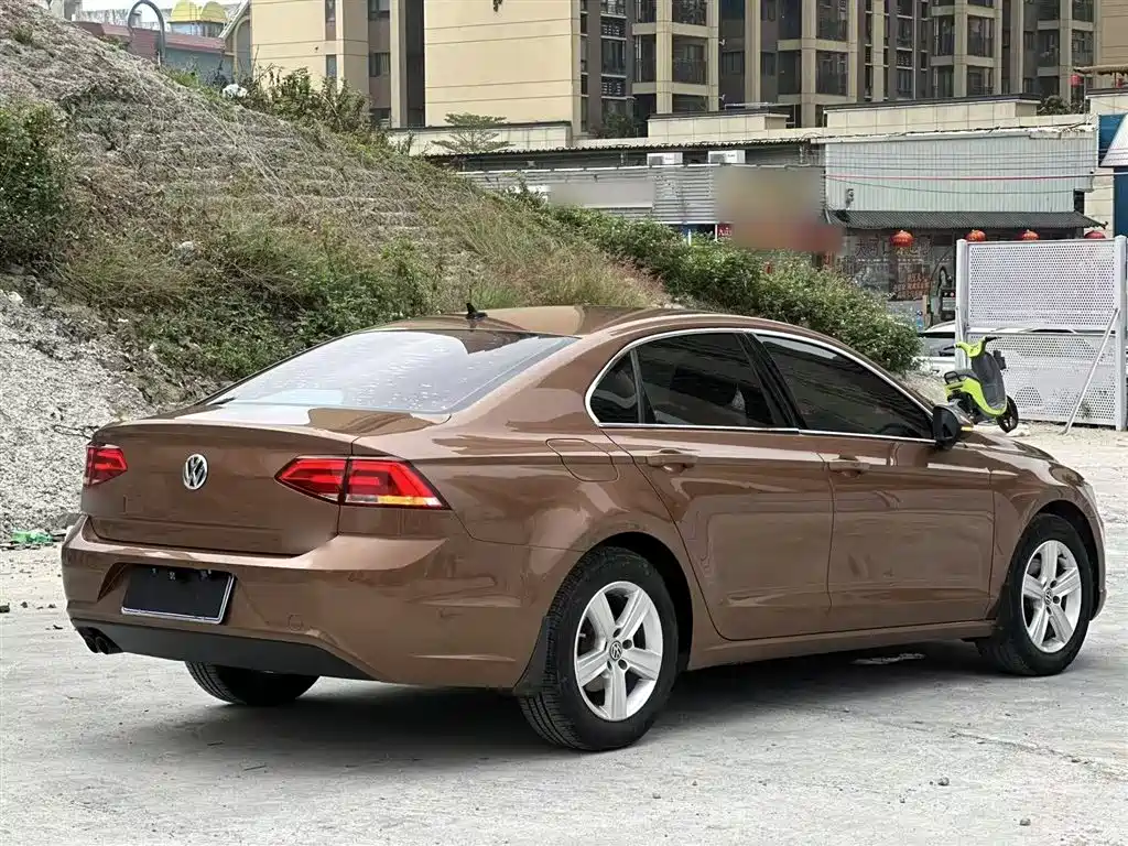 Volkswagen Lamando 2018 230TSI DSG Trend Edition фото 10