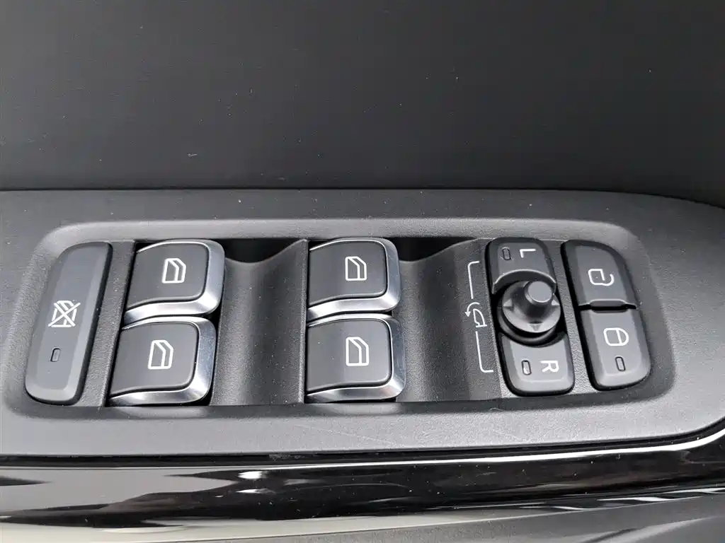 Lynk & Co 03 2022 1.5TD DCT Power Pro фото 9
