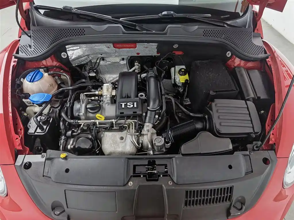 Volkswagen Beetle 2015 180TSI фото 6