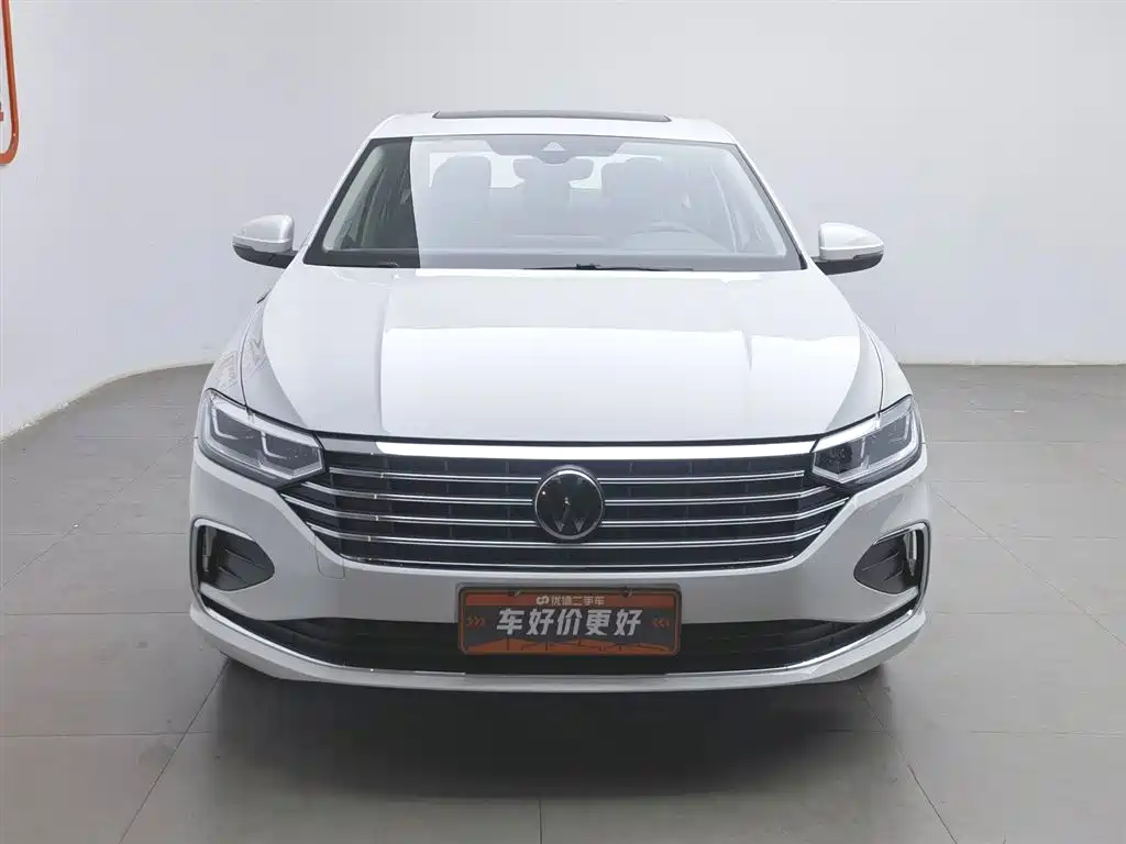 Volkswagen Lavida 2024 Model 1.5L Automatic 5 Million Edition фото 3