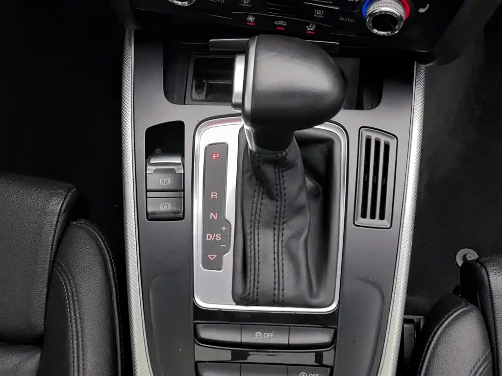 Audi A5 (Import) 2014 Coupe 45 TFSI quattro фото 13