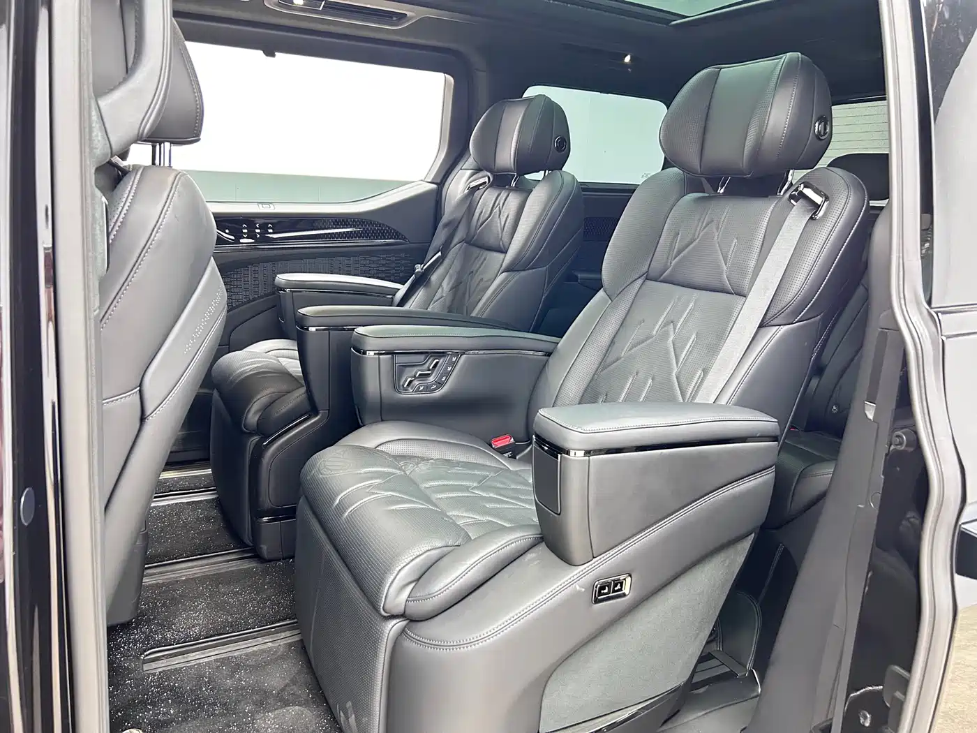 ZEEKR EXTREME KRYPTON 009