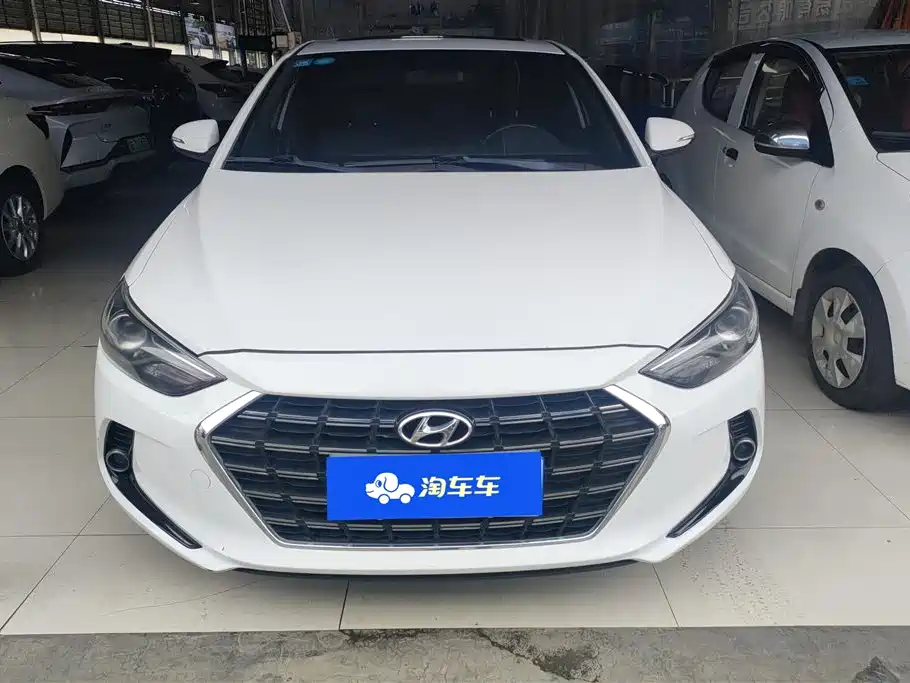 Hyundai Elantra 2020 1.4T DCT Dynamic·Vitality фото 2