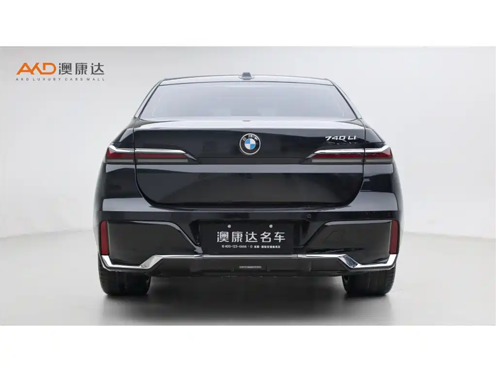 BMW 7 Series 2023 Model 740Li Leading M Sport Package фото 4