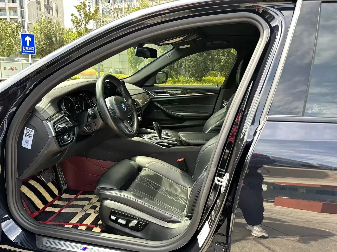 BMW 5 Series (Import) 2018 540i M Sport Package фото 4