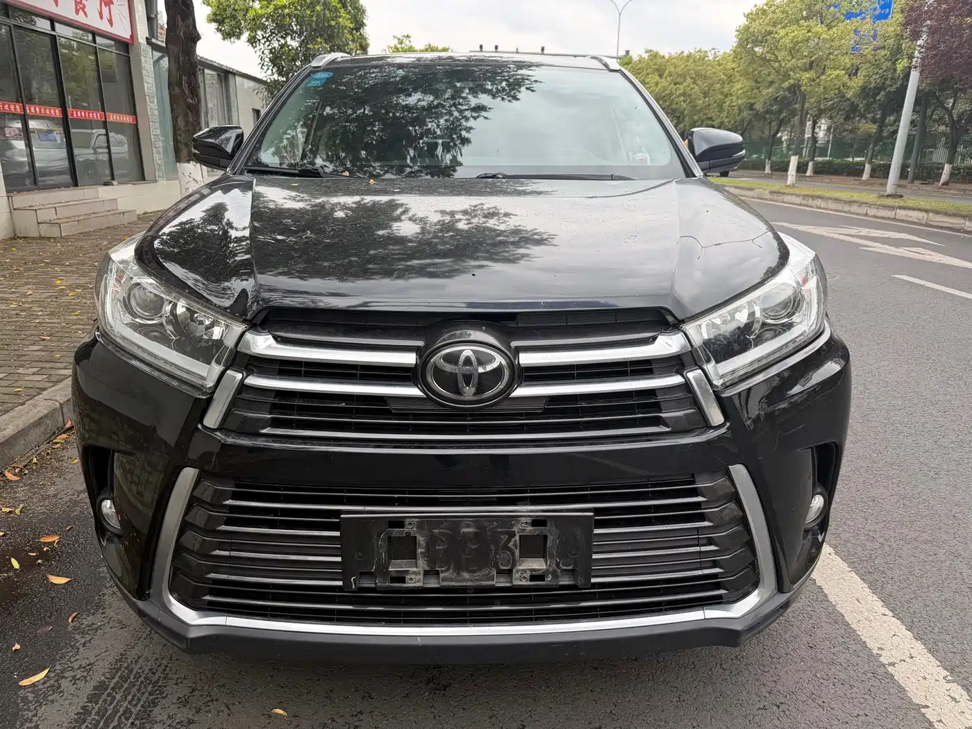 TOYOTA HIGHLANDER
